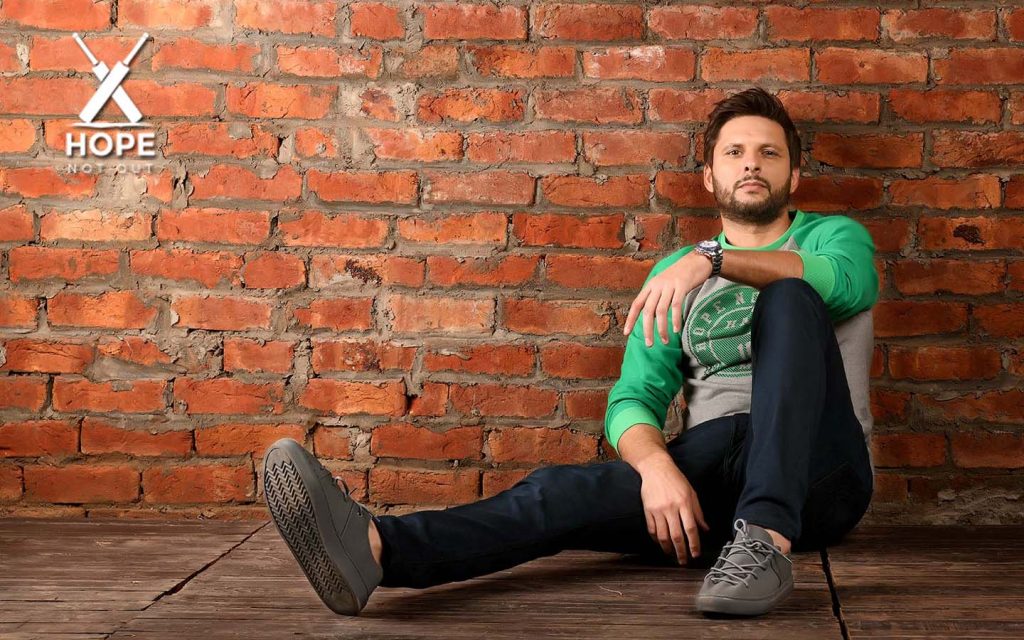 Shahid Afridi launched a clothing brand for Men